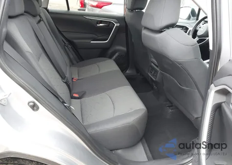 2021 Toyota Rav4 Xle z USA, uszkodzony, nr VIN 2T3P1RFV6MC220622